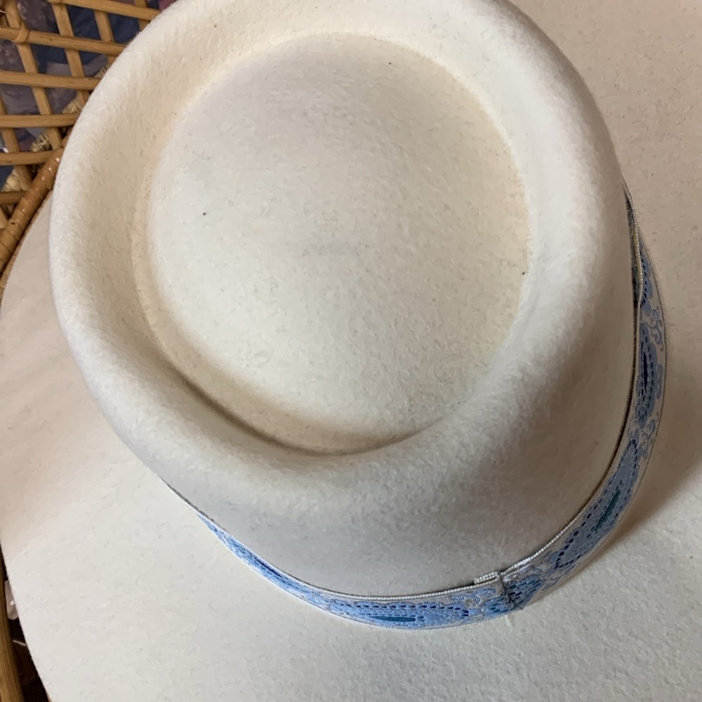 Lack of Color Azure hat With tags size large - Picture 3 of 7